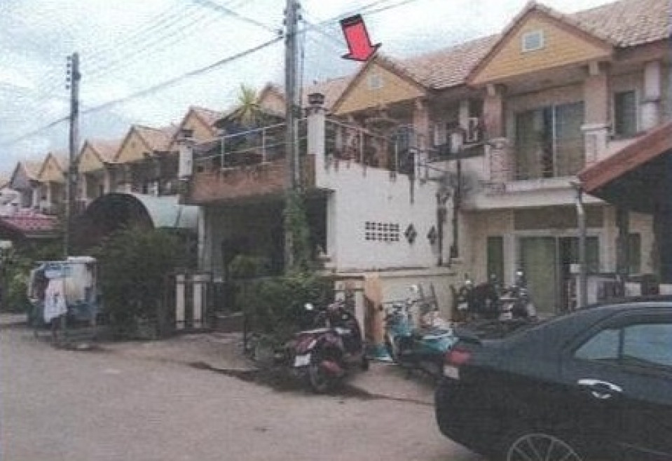 Townhouse Surat Thani Mueang Surat Thani Makham Tia 800000