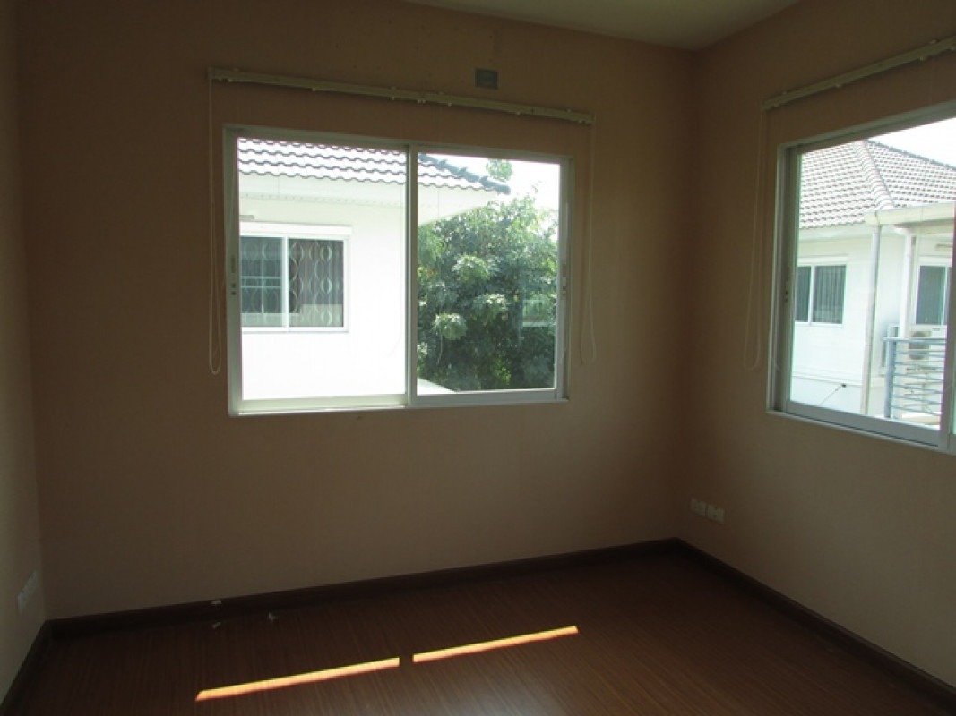 Single house Bangkok Min Buri Min Buri 4200000