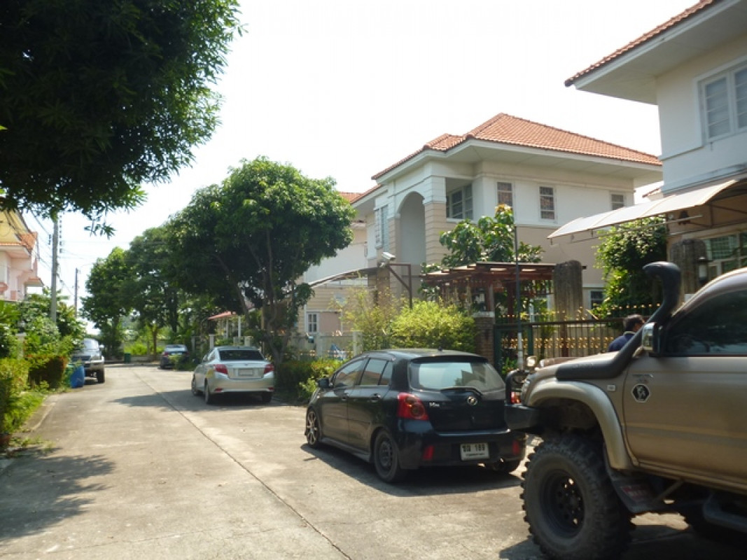 Single house Samut Prakan Mueang Samut Prakan Phraekkasa Mai 3675000
