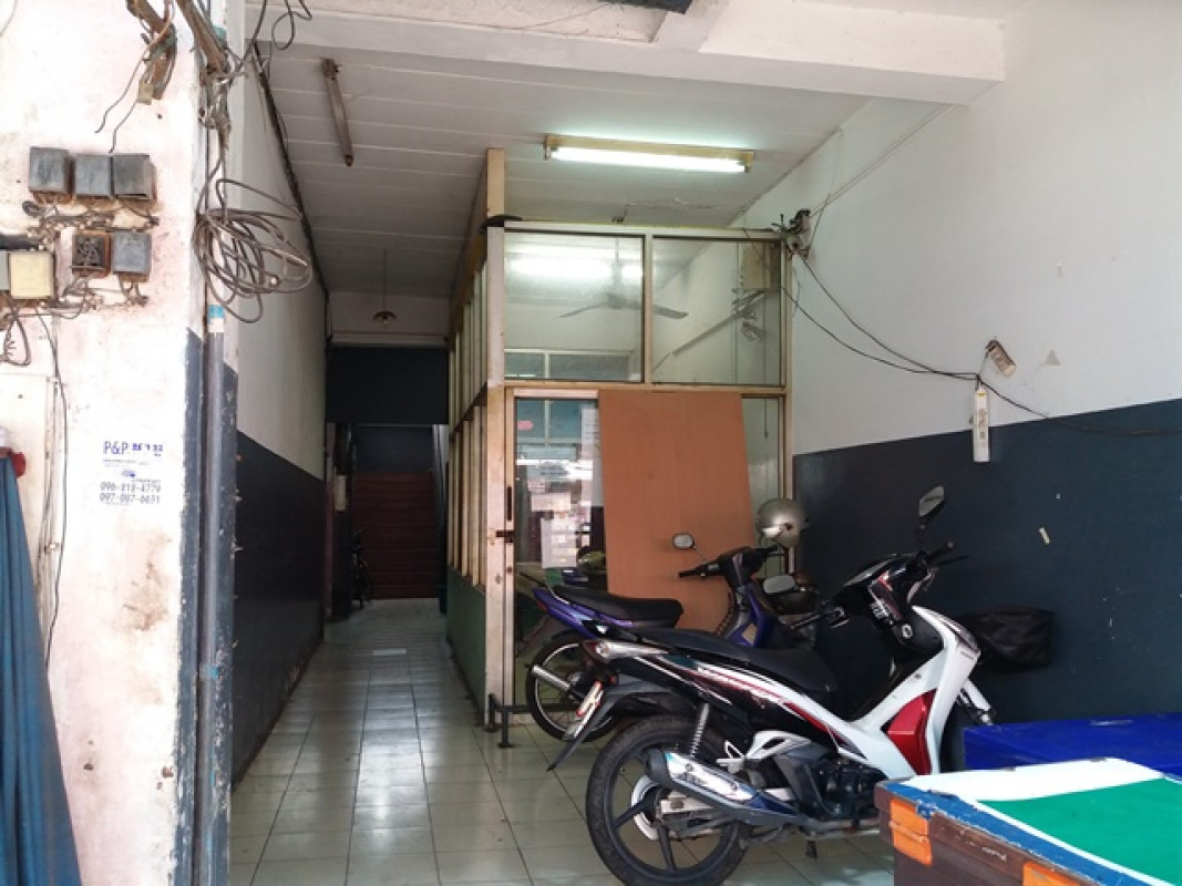 คอนโด สมุทรปราการ เมืองสมุทรปราการ ท้ายบ้าน 147000