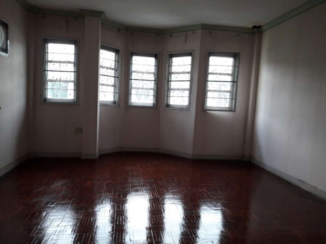 ทาวน์เฮ้าส์ ปทุมธานี ธัญบุรี บึงยี่โถ 1733000