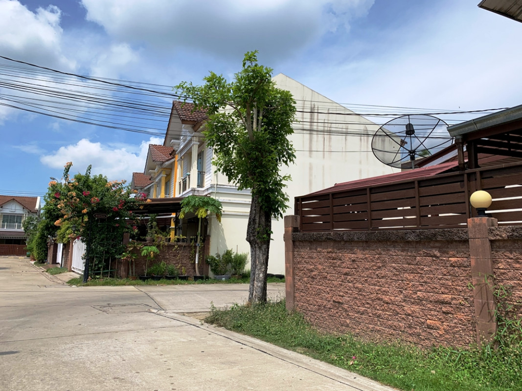 ทาวน์เฮ้าส์ นนทบุรี เมืองนนทบุรี บางกร่าง 4620000
