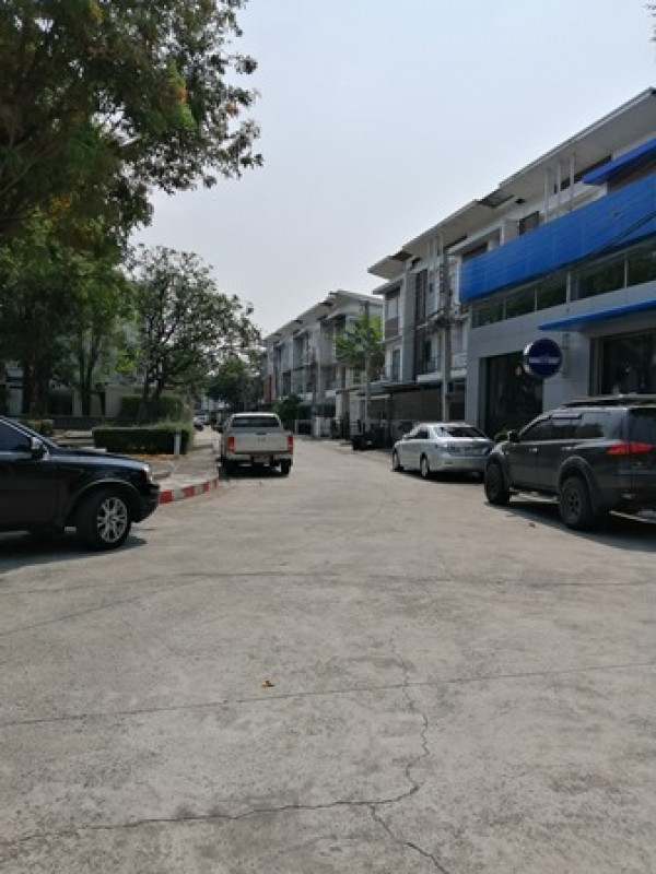 ทาวน์เฮ้าส์ กรุงเทพมหานคร ประเวศ ประเวศ 3850000