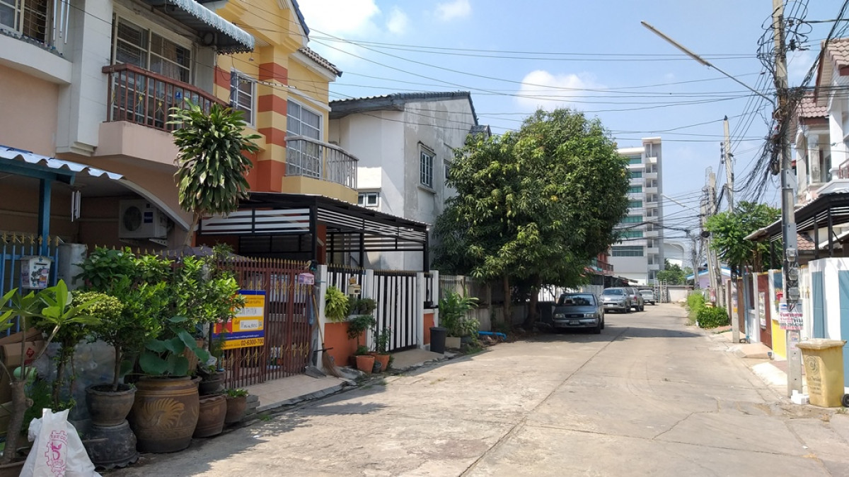 Townhouse Nonthaburi Sai Noi Sai Noi 1208000