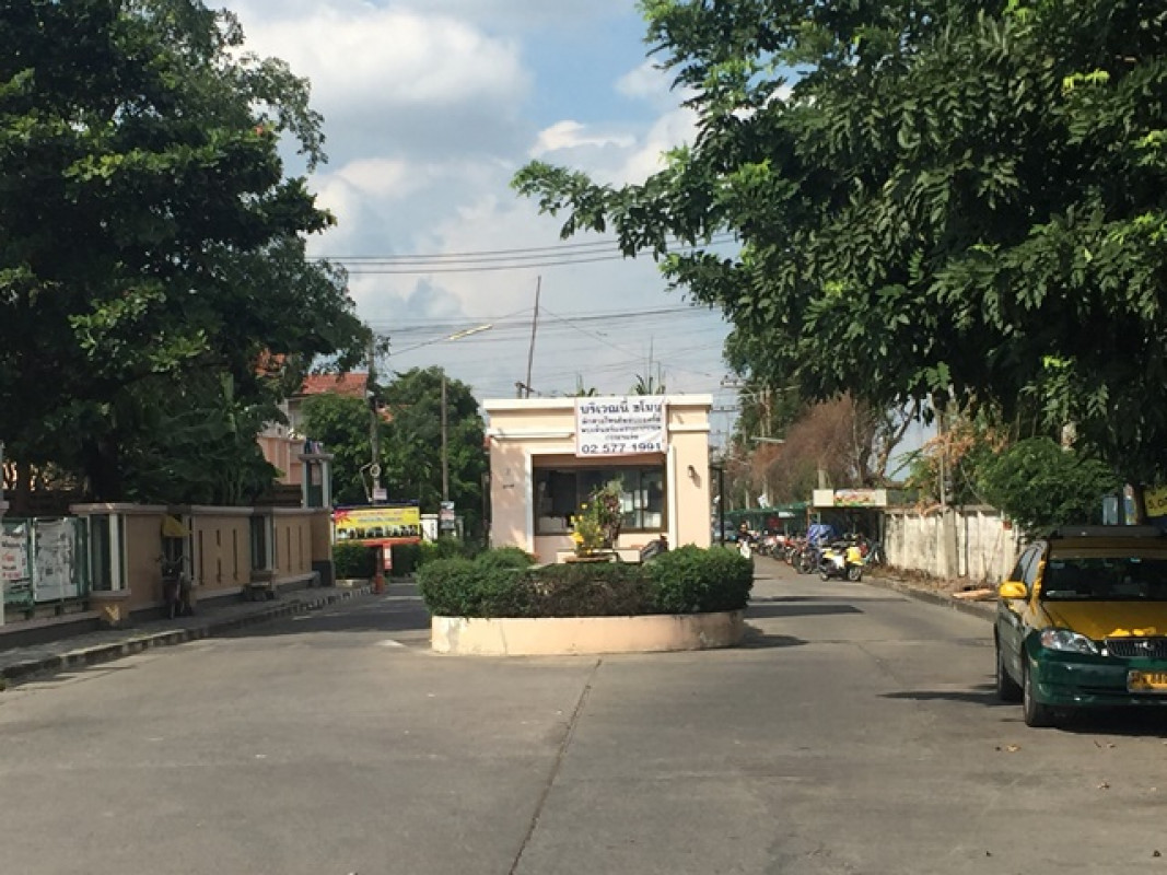 Townhouse Pathum Thani Thanyaburi Bueng Yitho 1050000