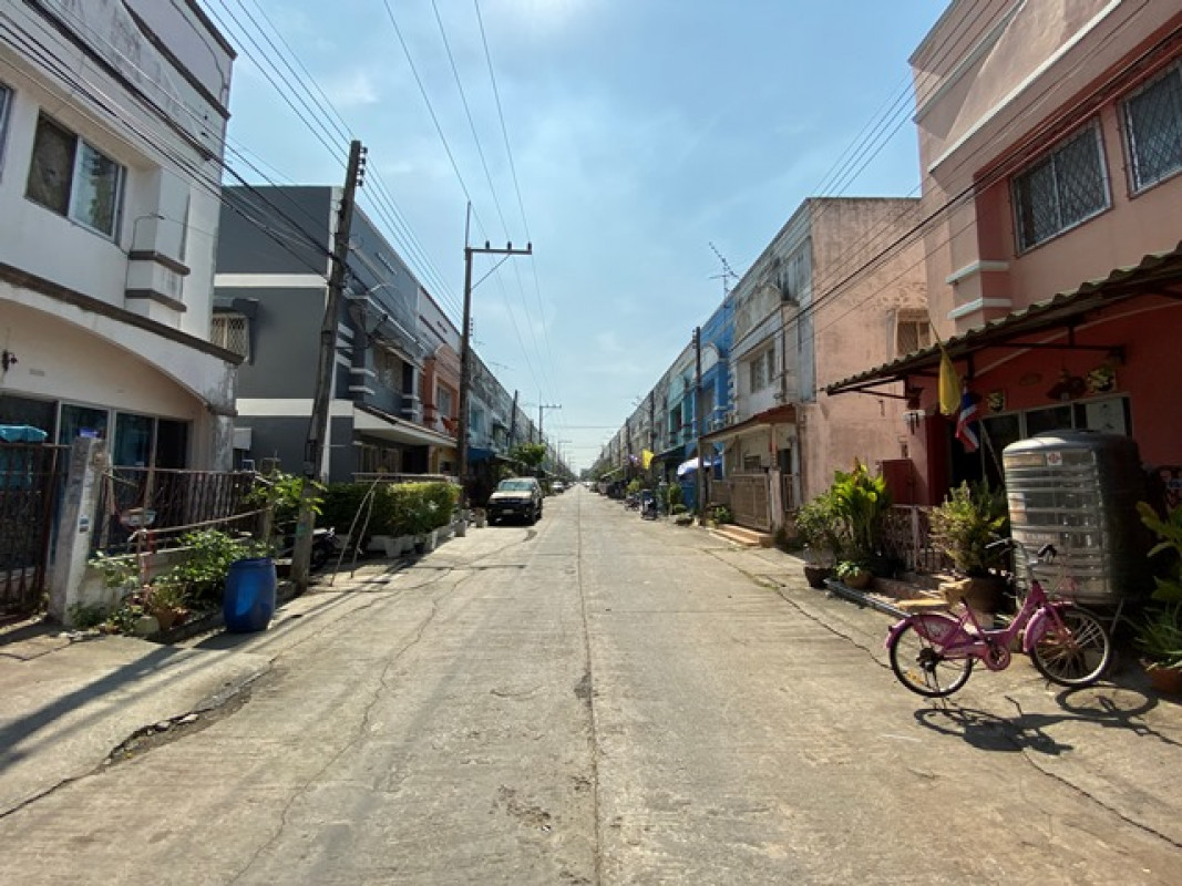 Townhouse Pathum Thani Thanyaburi Bueng Yitho 1050000