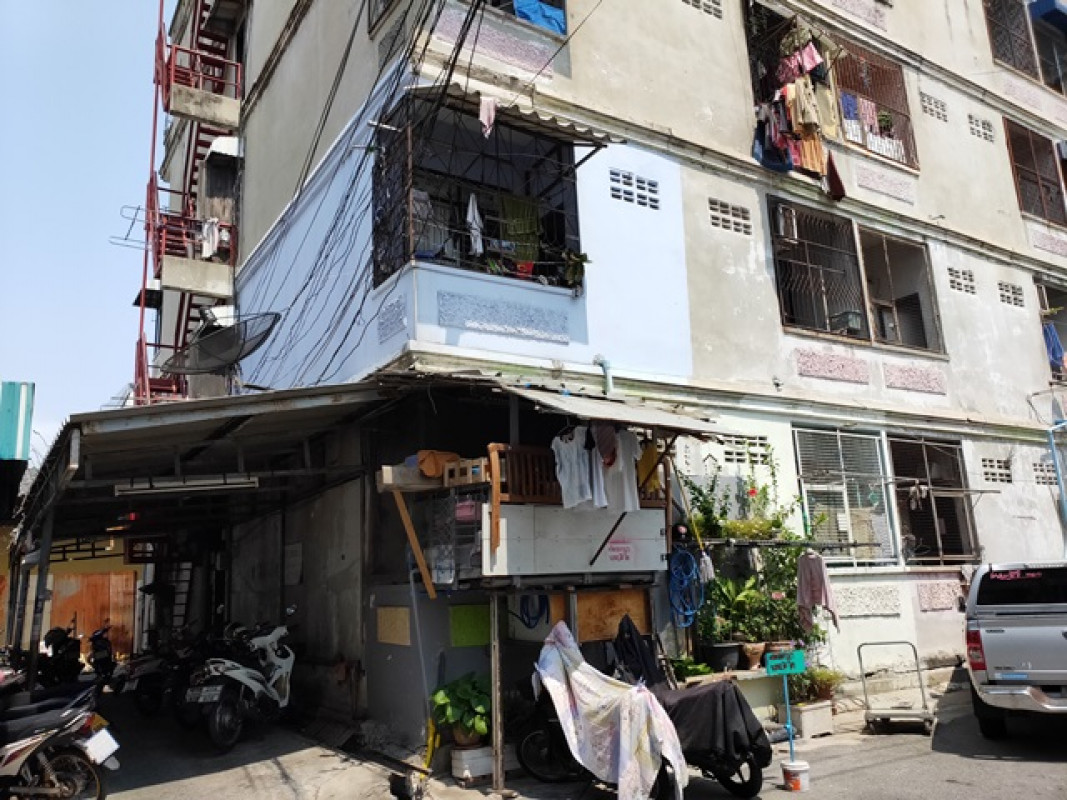 คอนโด โครงการเลิศมงคลทองคอนโด สมุทรปราการ เมืองสมุทรปราการ ท้ายบ้าน 243000