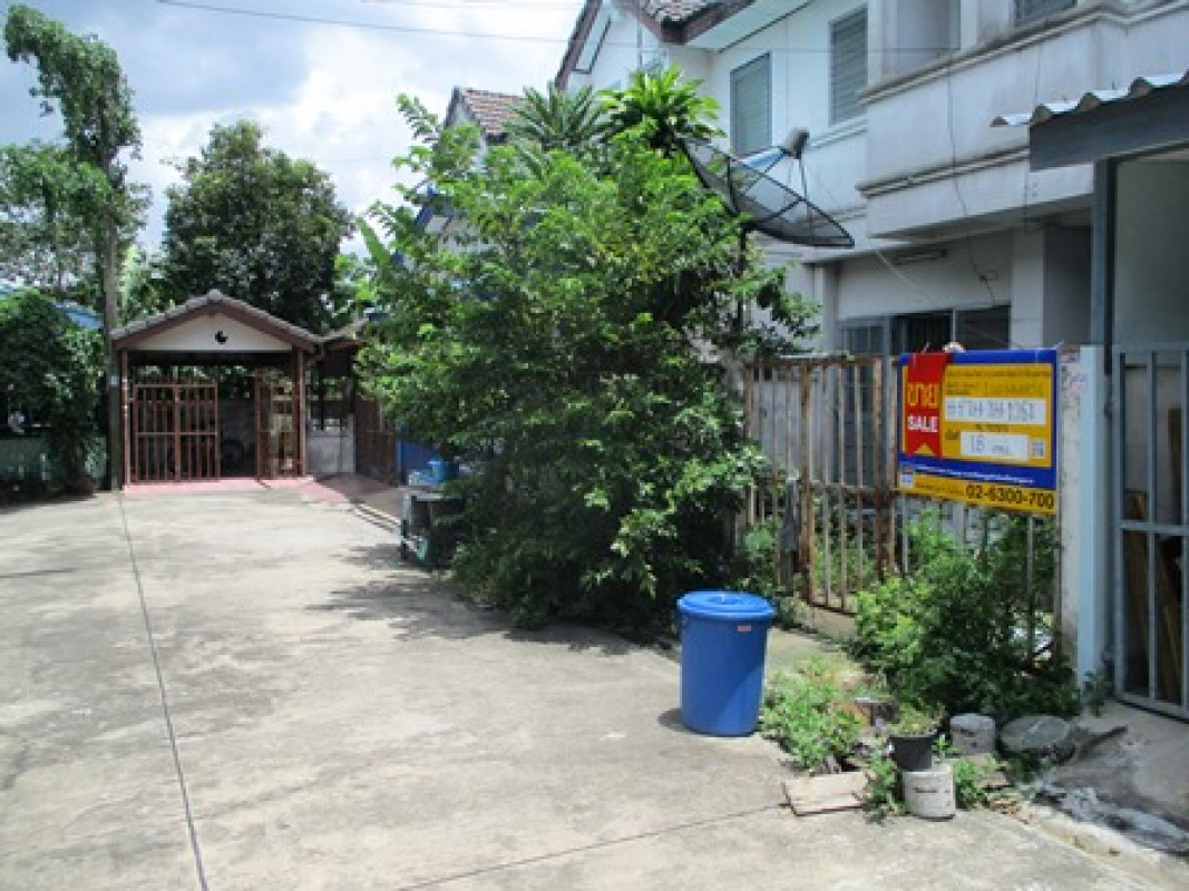 ทาวน์เฮ้าส์ ปทุมธานี ธัญบุรี บึงน้ำรักษ์ 683000