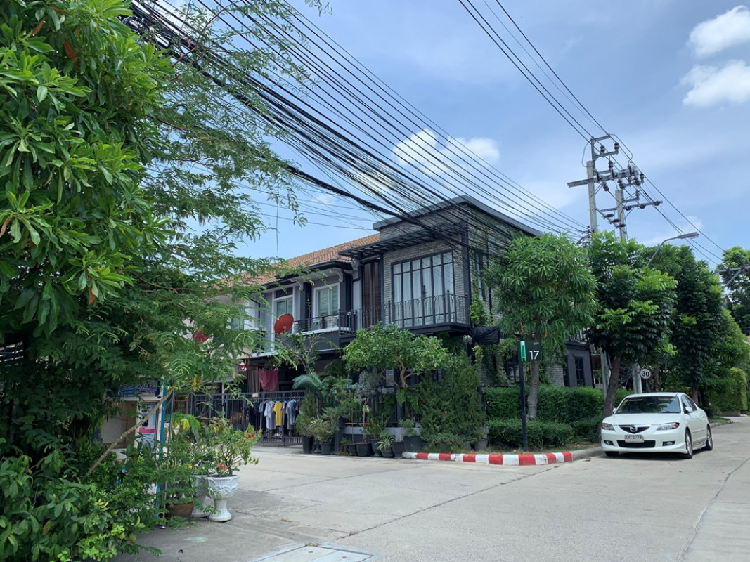 ทาวน์เฮ้าส์ นนทบุรี เมืองนนทบุรี บางกร่าง 2940000