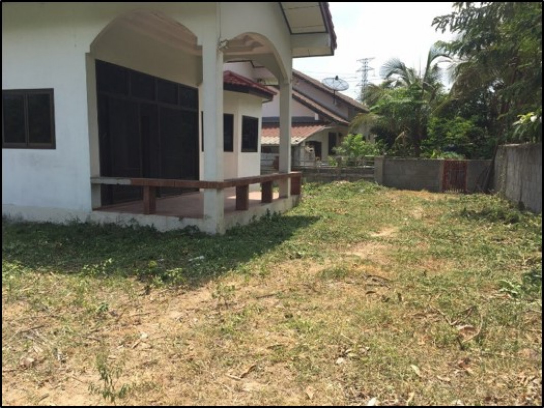 บ้านเดี่ยว ร้อยเอ็ด เมืองร้อยเอ็ด สีแก้ว 796000