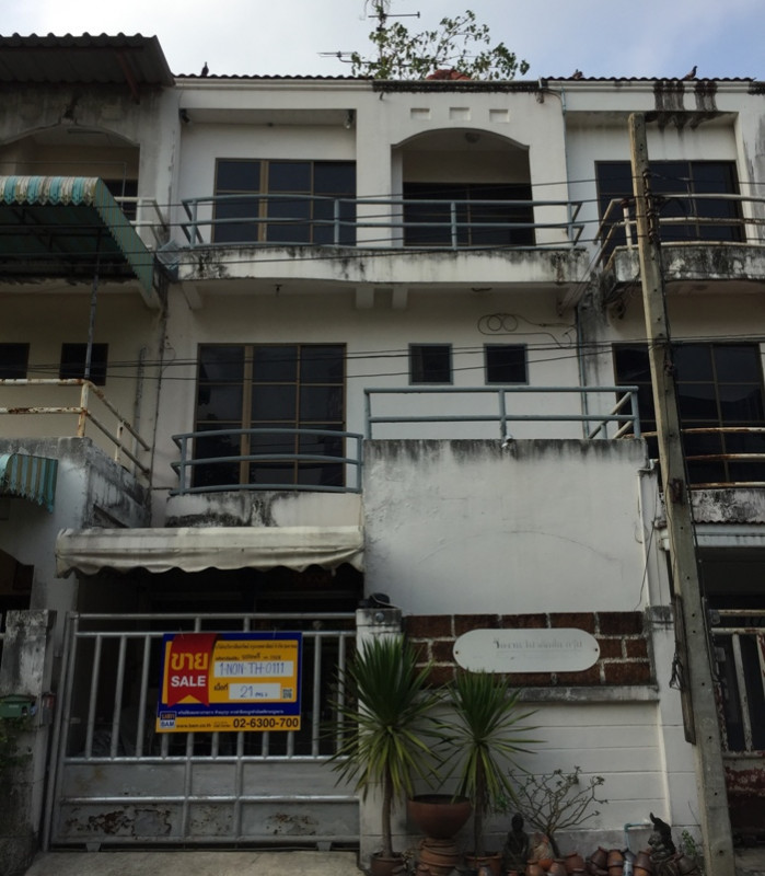 ทาวน์เฮ้าส์ นนทบุรี บางบัวทอง บางรักพัฒนา 2750000