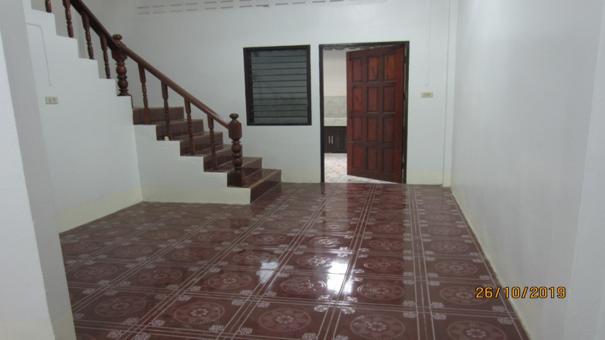 Commercial building Chumphon Pathio Saphli 2289000