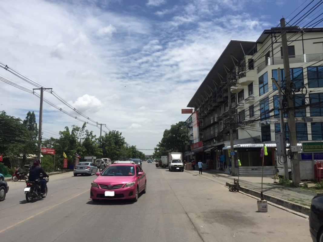 ทาวน์เฮ้าส์ ปทุมธานี เมืองปทุมธานี บ้านฉาง 1733000