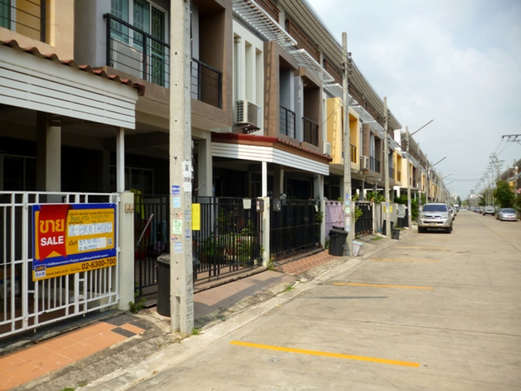 Townhouse Bangkok Khlong Sam Wa Bang Chan 3413000