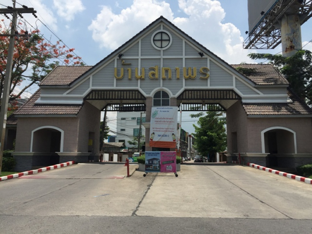 ทาวน์เฮ้าส์ ปทุมธานี ธัญบุรี บึงยี่โถ 1540000