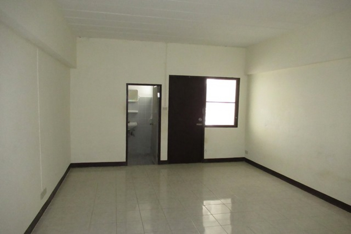 Condominium Pathum Thani Mueang Pathum Thani Bang Phun 286000