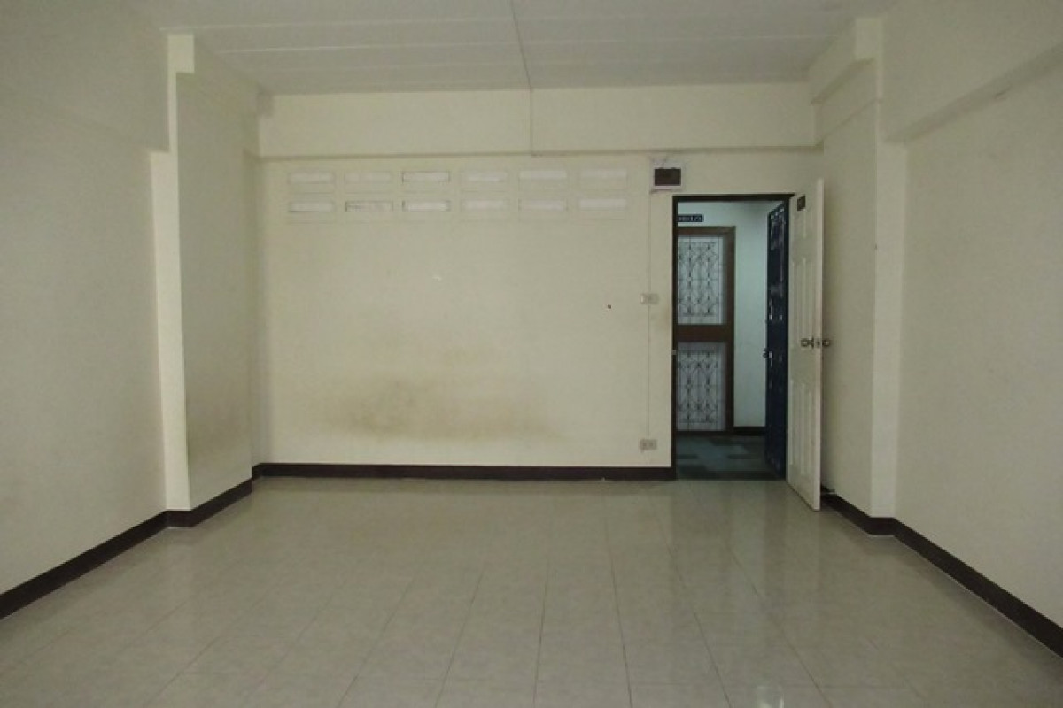 Condominium Pathum Thani Mueang Pathum Thani Bang Phun 286000