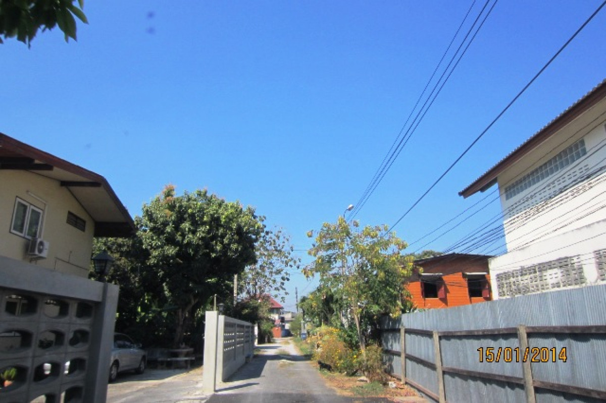 ที่ดินเปล่า กรุงเทพมหานคร บางกอกน้อย บางขุนศรี 3969000