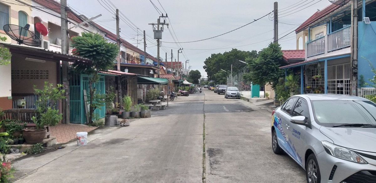 ทาวน์เฮ้าส์ นนทบุรี บางบัวทอง บางบัวทอง 1155000