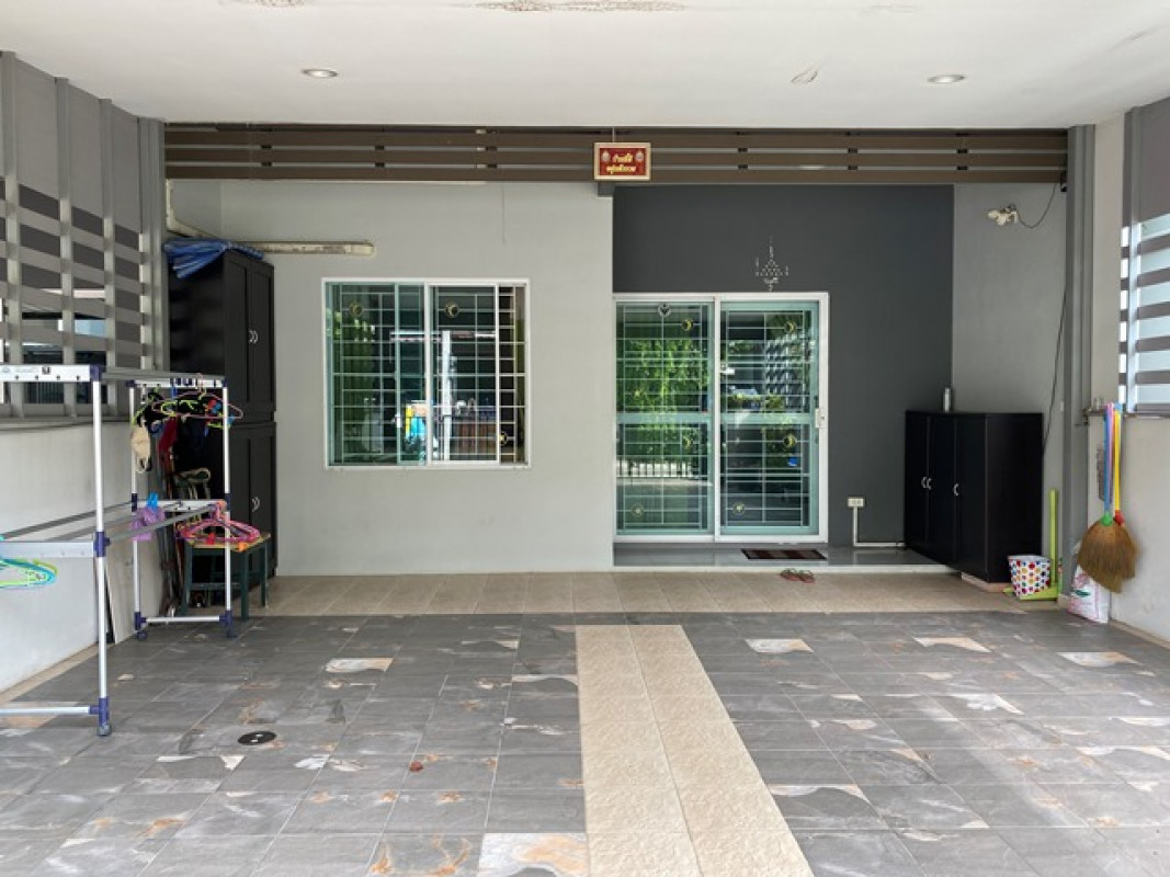 ทาวน์เฮ้าส์ ปทุมธานี เมืองปทุมธานี หลักหก 2625000