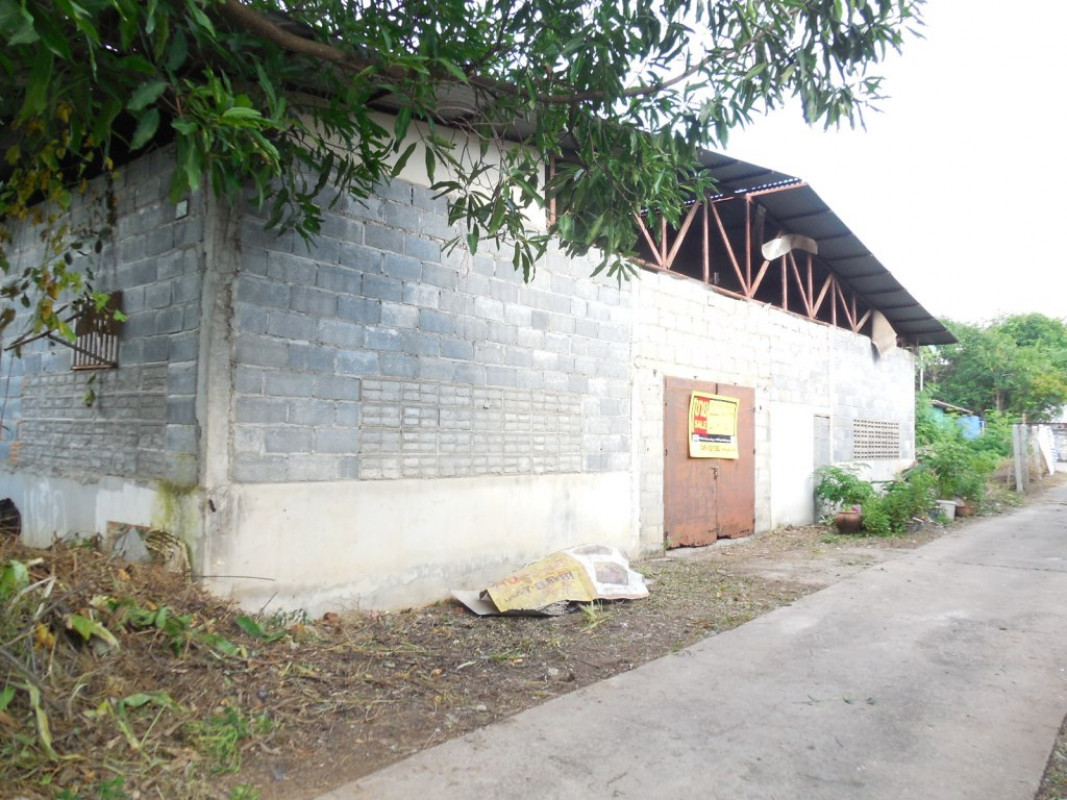 โรงงาน/โกดัง มุกดาหาร เมืองมุกดาหาร ศรีบุญเรือง 2869000