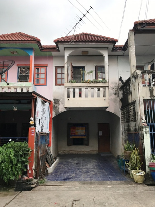 ทาวน์เฮ้าส์ ปทุมธานี ธัญบุรี ประชาธิปัตย์ 840000