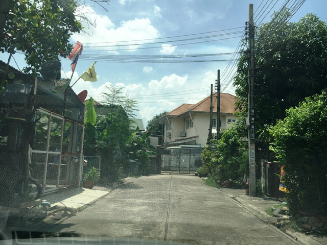 ทาวน์เฮ้าส์ นนทบุรี ปากเกร็ด ปากเกร็ด 1650000