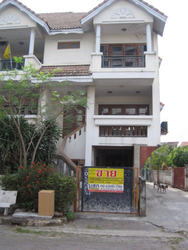 ทาวน์เฮ้าส์ หมู่บ้านชลทิพย์ นนทบุรี ปากเกร็ด ปากเกร็ด 2625000