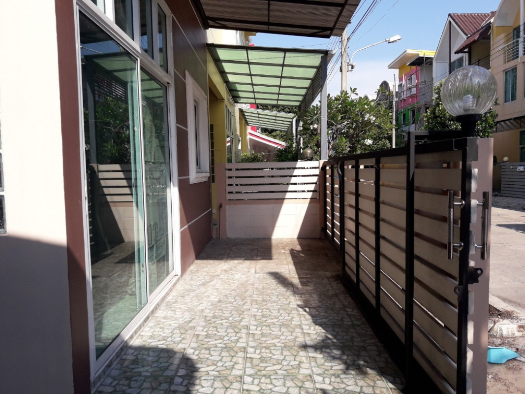 ทาวน์เฮ้าส์ นนทบุรี ปากเกร็ด บ้านใหม่ 2860000