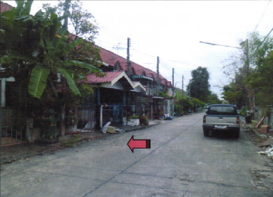 ทาวน์เฮ้าส์ ปทุมธานี ธัญบุรี ประชาธิปัตย์ 1050000