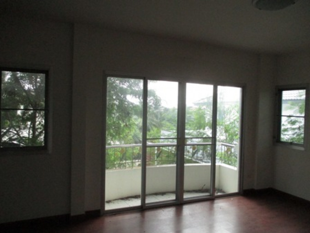 บ้านเดี่ยว นนทบุรี บางกรวย ศาลากลาง 3570000