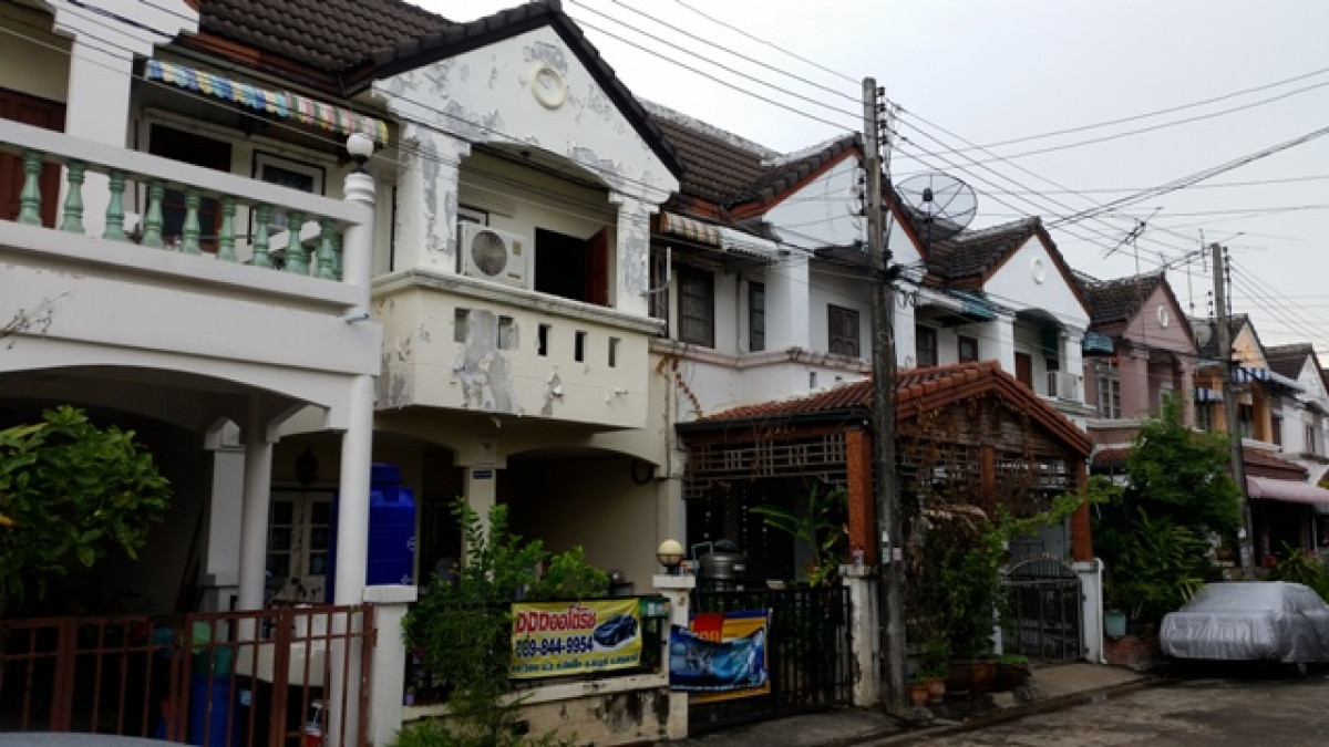 ทาวน์เฮ้าส์ ฟ้ารังสิต ปทุมธานี ธัญบุรี บึงยี่โถ 1785000