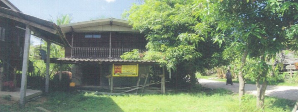 Single house Surin Mueang Surin Mueang Thi 381000