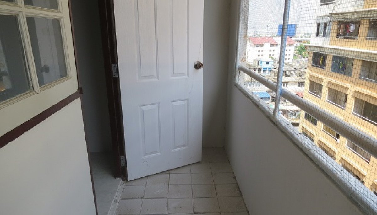 Condominium Pathum Thani Thanyaburi Pracha Thipat 453000