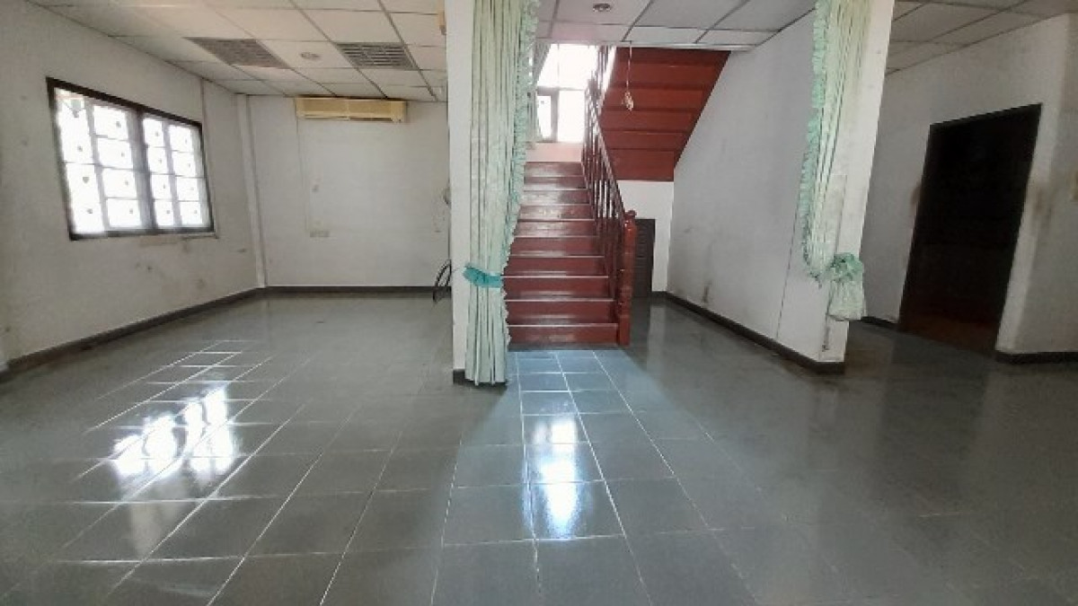 Single house Bangkok Khlong Sam Wa Sam Wa Tawan Ok 3001000