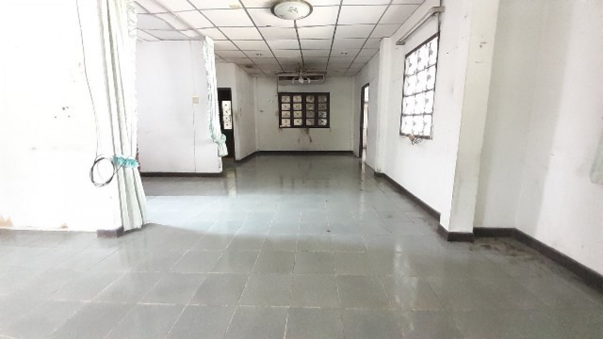Single house Bangkok Khlong Sam Wa Sam Wa Tawan Ok 3001000