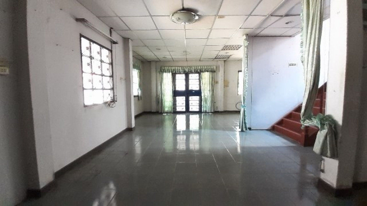Single house Bangkok Khlong Sam Wa Sam Wa Tawan Ok 3001000