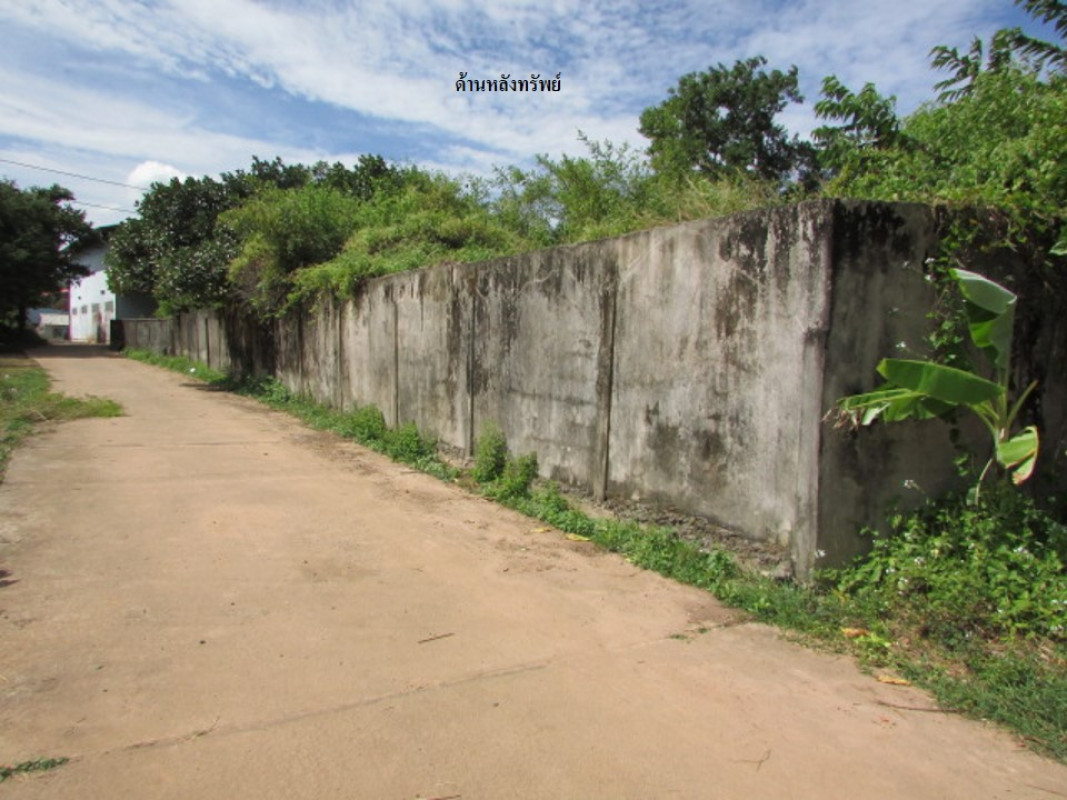 โรงงาน/โกดัง ที่ดินพร้อมอาคารโกดัง ตราด เขาสมิง แสนตุ้ง 7607000