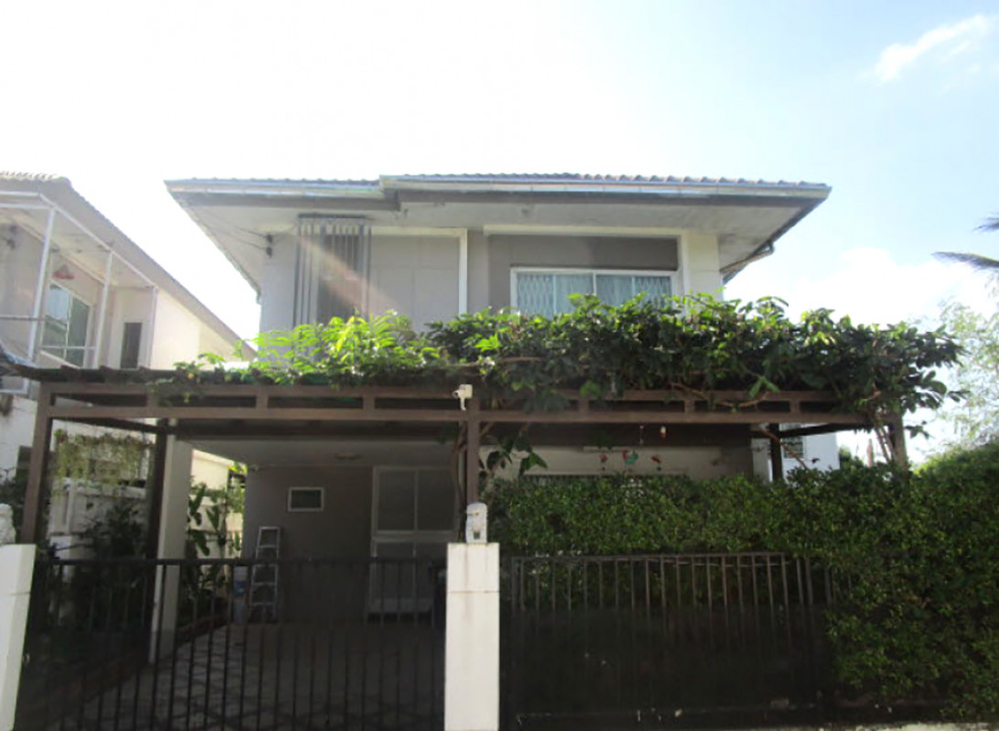 Twin house Chon Buri Bang Lamung Huai Yai 4180000