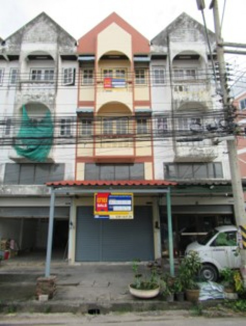 Commercial building Chon Buri Si Racha Bueng 2701000