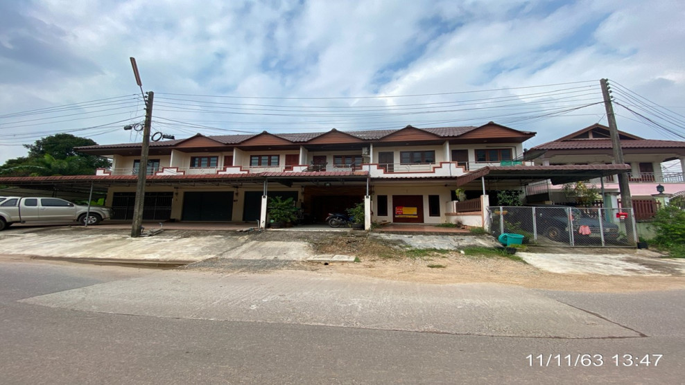 Commercial building Chumphon Lang Suan Khan Ngoen 2100000