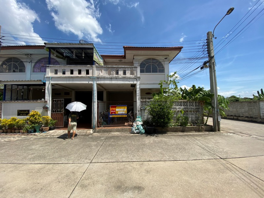 ทาวน์เฮ้าส์ นนทบุรี บางบัวทอง บางคูรัด 1540000