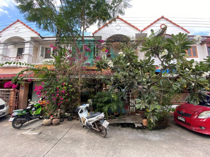 Townhouse Samut Prakan Phra Samut Chedi Ban Khlong Suan 1365000