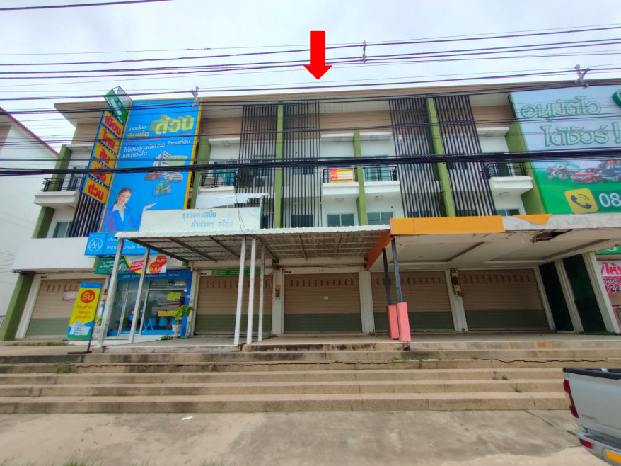 Commercial building Ubon Ratchathani Warin Chamrap Kham Nam Sap 6270000