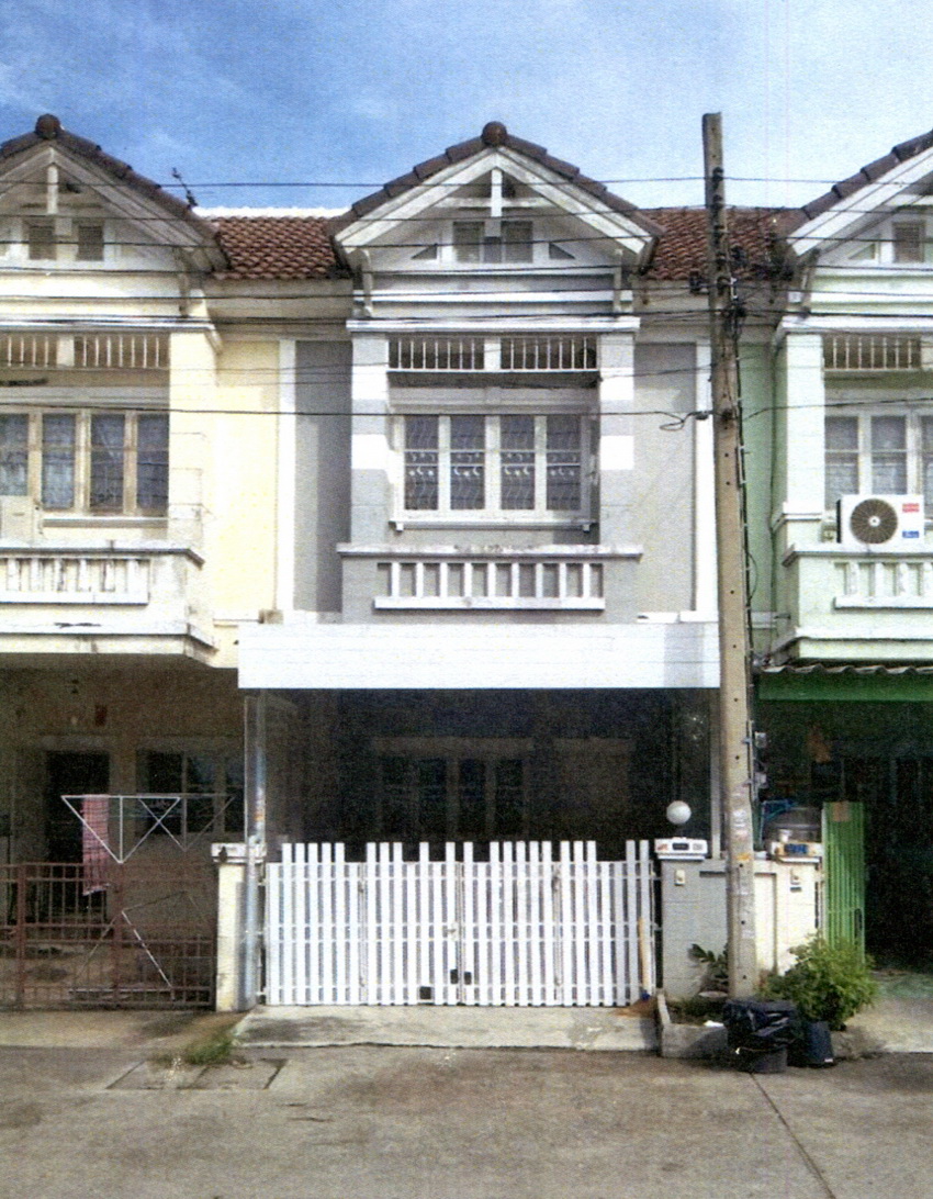 ทาวน์เฮ้าส์ ปิยวรารมย์ นนทบุรี ไทรน้อย ทวีวัฒนา 1300000