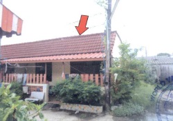 ทาวน์เฮ้าส์ สามัคคี ชลบุรี ศรีราชา สุรศักดิ์ 700000