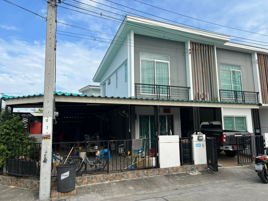 Townhouse Samut Prakan Phra Pradaeng Bang Hua Suea 3255000
