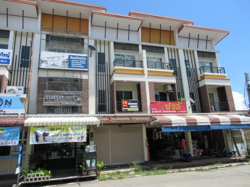 Commercial building Chiang Mai Mae Rim Rim Tai 4148000
