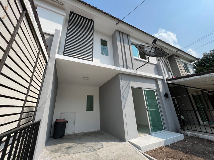 ทาวน์เฮ้าส์ บ้านพฤกษา 86 ลาดกระบัง – สุวรรณภูมิ สมุทรปราการ บางเสาธง ศีรษะจรเข้น้อย 1750000