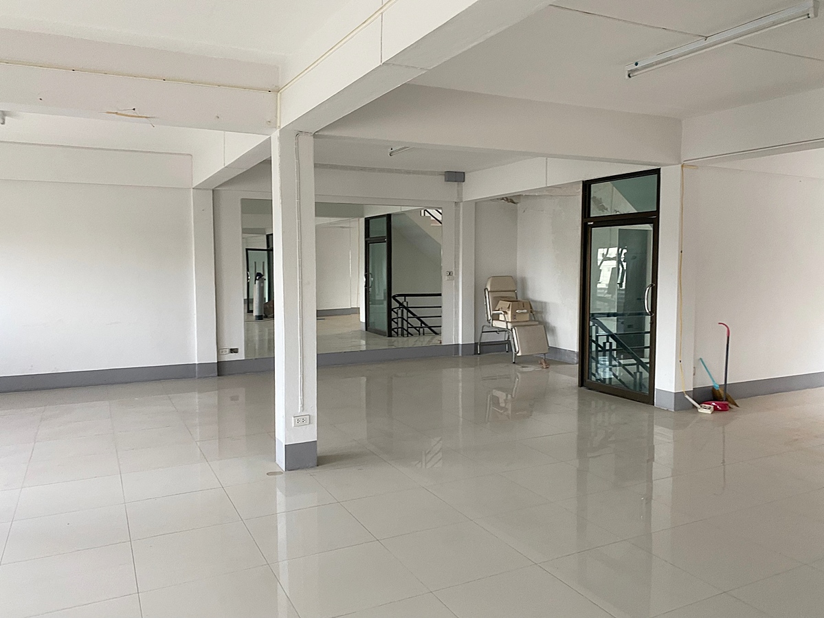 อาคารพาณิชย์ ระยอง เมืองระยอง มาบตาพุด 15000000